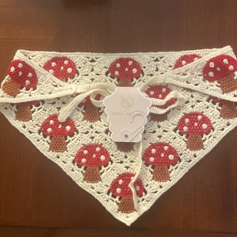 Mushroom crotchet head scarf nwt - Picture 4 of 5
